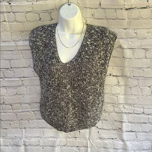 ❤️ 3/$15 Bundle Sale — Firm. Bundle 3 ❤️ Items $8–$10 only & Save! No limit.